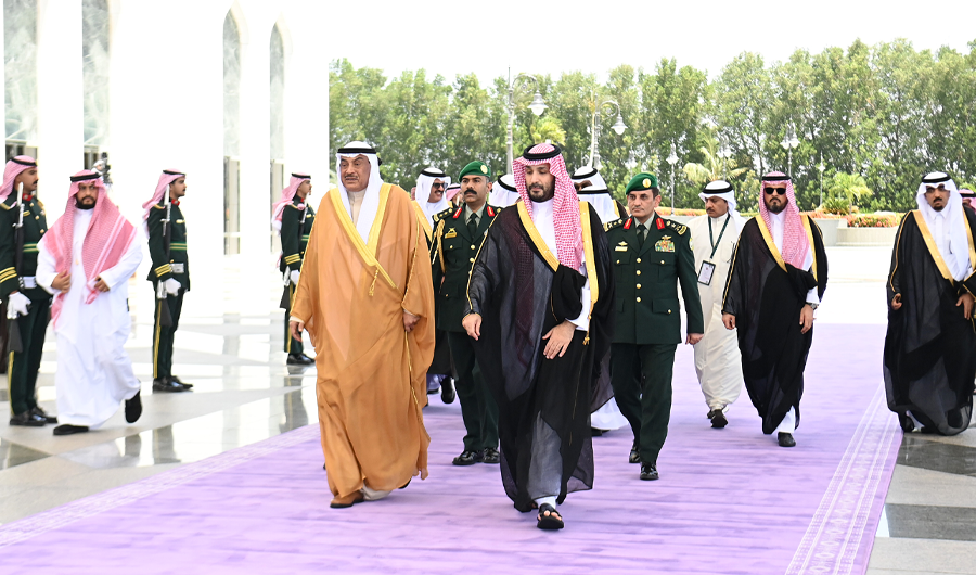 ممثل سمو الأمير يصل إلى جدة لترؤس وفد الكويت في القمة الخليجية