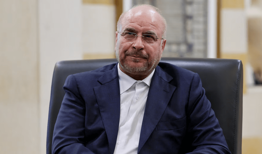 وفد إيراني برئاسة رئيس البرلمان قاليباف يصل إلى العاصمة الباكستانية