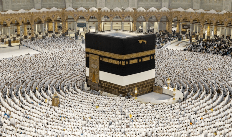 قنصلية الكويت في جدة تهيب بالمواطنين الراغبين بأداء العمرة التقيد بالتعليمات التنظيمية السعودية