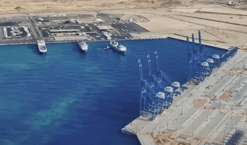 &laquo;ميناء نيوم&raquo; يطلق ممراً لوجستياً متكاملاً وينفّذ أولى الشحنات إلى الكويت والإمارات