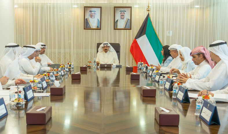 العبدالله: الحفاظ على الخدمات الأساسية واستمرار تنفيذ المشاريع التنموية الكبرى