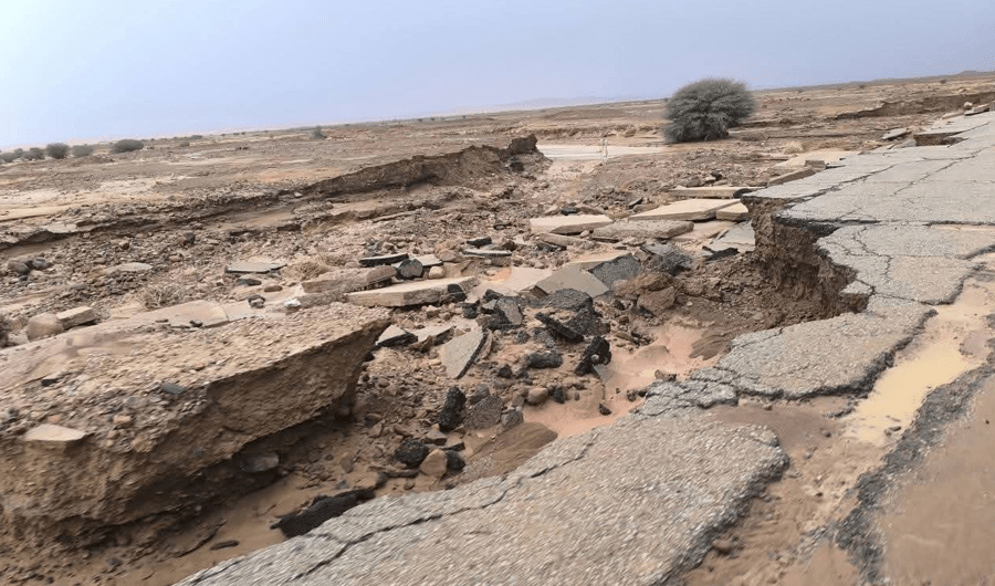 ليبيا: إجلاء 250 أسرة من منازلهم جراء موجة الأمطار الغزيرة والسيول ليبيا: إجلاء 250 أسرة من منازلهم جراء موجة الأمطار الغزيرة والسيول