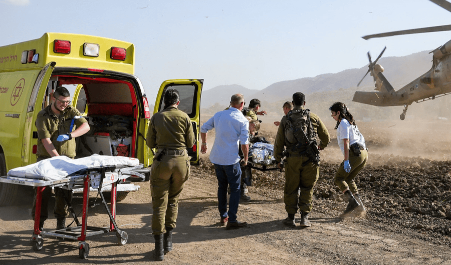 جيش الاحتلال يعلن إصابة 4 من عناصره بينهم ضابطان جيش الاحتلال يعلن إصابة 4 من عناصره بينهم ضابطان