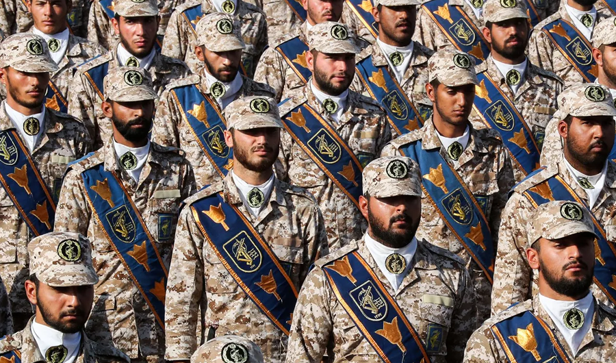 إصابة مقر قيادة لبحرية الحرس الثوري الإيراني بضربات أميركية إصابة مقر قيادة لبحرية الحرس الثوري الإيراني بضربات أميركية