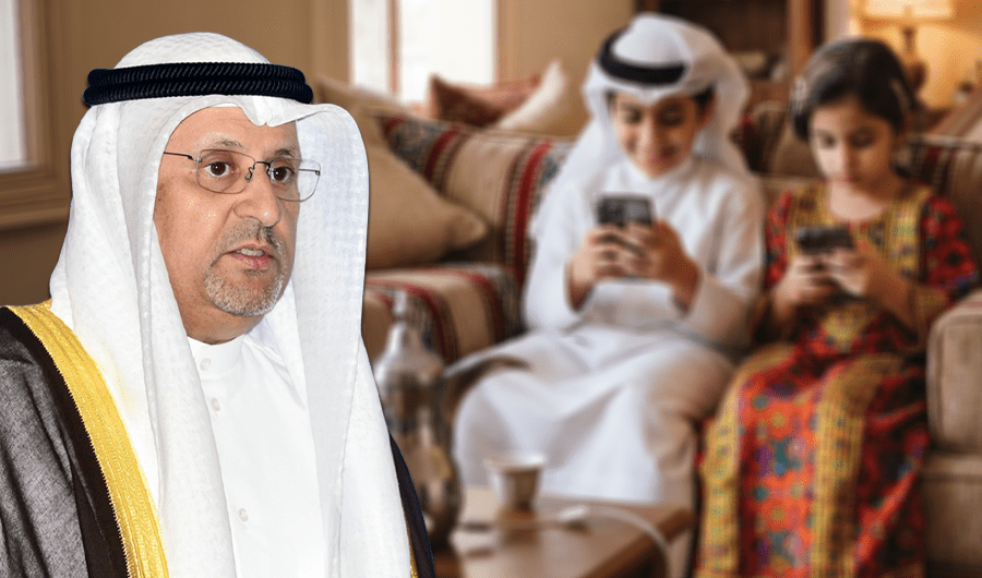 وزير الاتصالات: إصدار «قرار خاص» بتنظيم الاستخدام الإلكتروني للأطفال.. قريباً وزير الاتصالات: إصدار «قرار خاص» بتنظيم الاستخدام الإلكتروني للأطفال.. قريباً