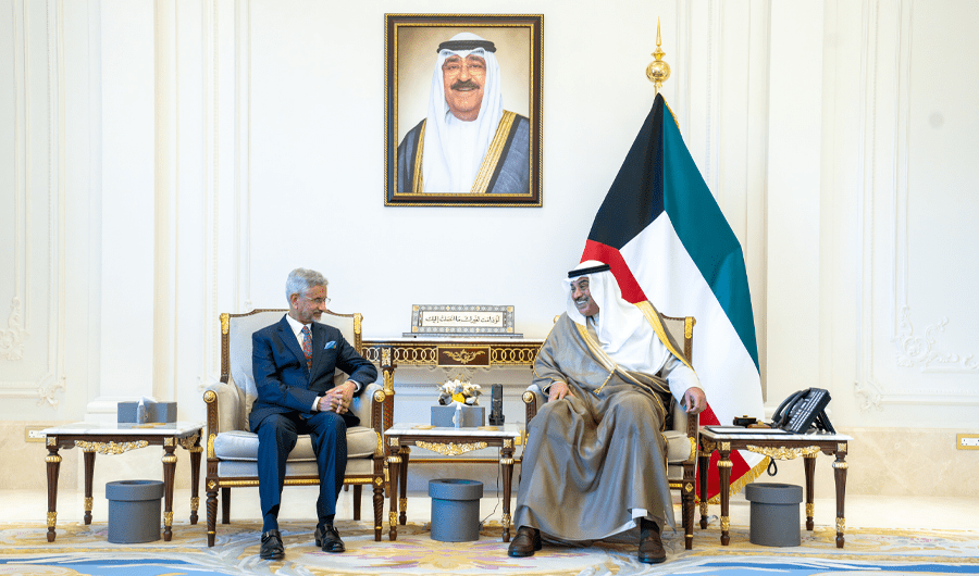 سمو ولي العهد يستقبل وزير الشؤون الخارجية الهندي بمناسبة زيارته الرسمية للبلاد سمو ولي العهد يستقبل وزير الشؤون الخارجية الهندي بمناسبة زيارته الرسمية للبلاد