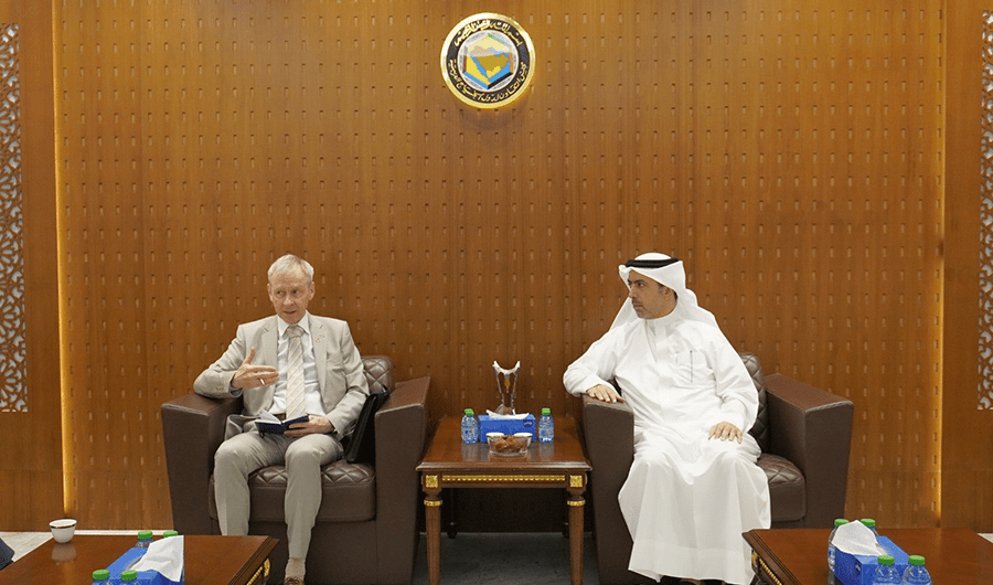 رئيس «حالات الطوارئ» الخليجي: توسيع التعاون الدولي لتعزيز أمن وسلامة دول مجلس التعاون رئيس «حالات الطوارئ» الخليجي: توسيع التعاون الدولي لتعزيز أمن وسلامة دول مجلس التعاون