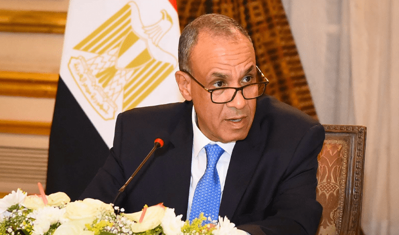 وزير الخارجية المصري يبحث مع عدد من نظرائه العرب مستجدات الأوضاع بالمنطقة