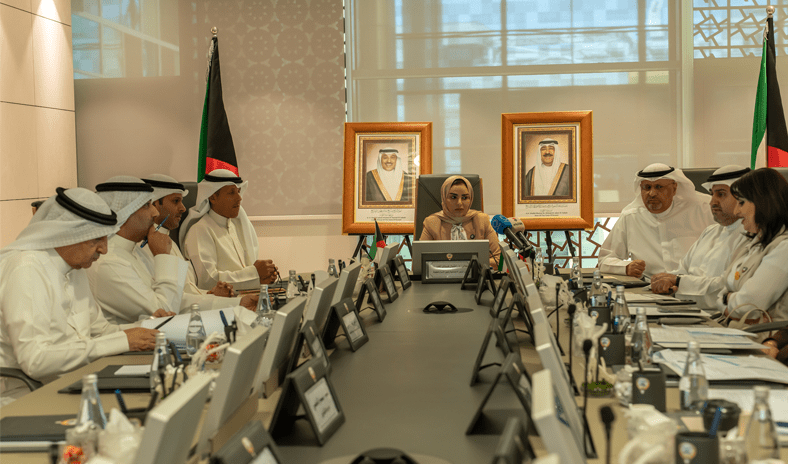 وزيرة الشؤون: برنامج حماية الأسرة مظلة حكومية موحدة تضم 86 مبادرة بمشاركة 13 جهة وزيرة الشؤون: برنامج حماية الأسرة مظلة حكومية موحدة تضم 86 مبادرة بمشاركة 13 جهة