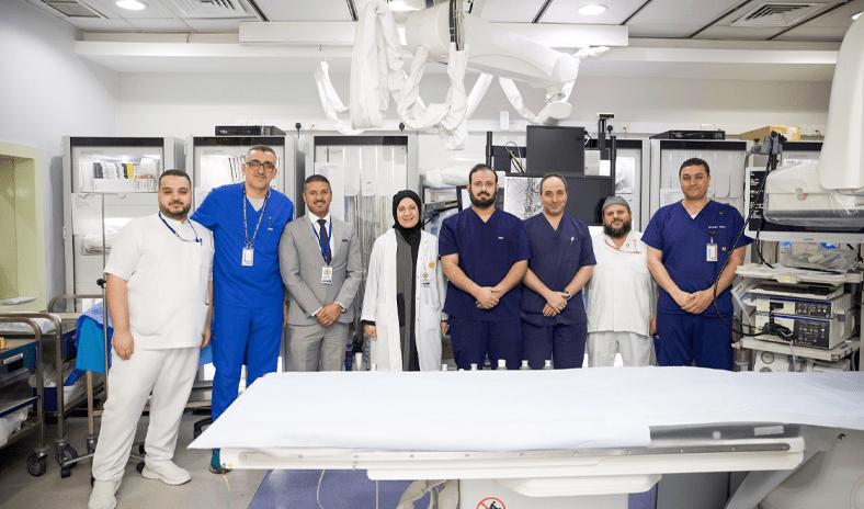فريق طبي بمستشفى العدان ينجح في علاج انسداد شديد بالقنوات الصفراوية لمواطنة في العقد الرابع فريق طبي بمستشفى العدان ينجح في علاج انسداد شديد بالقنوات الصفراوية لمواطنة في العقد الرابع
