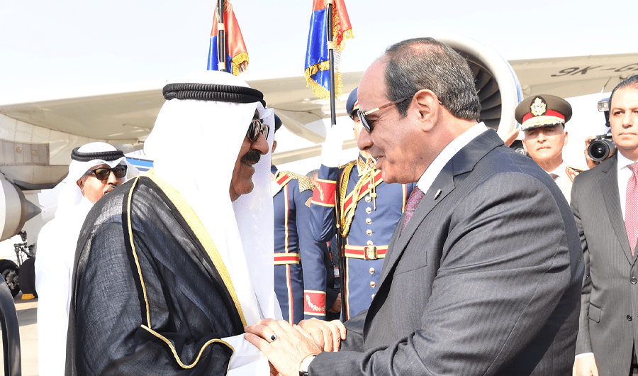 السيسي مؤكداً لسمو الأمير: مصر تقف بجانب الكويت لحفظ أمنها وسيادتها