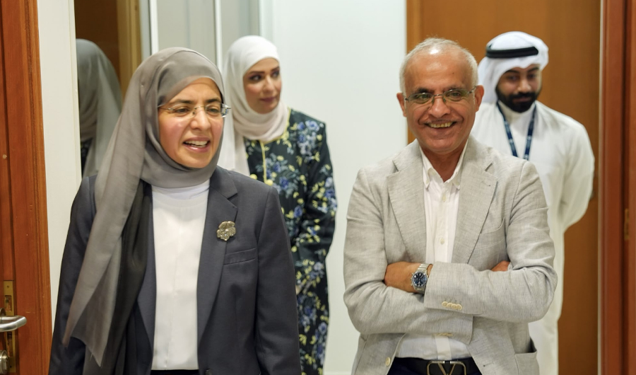 جامعة عبدالله السالم تنظم أول اختبار «MMI» للمتقدمين لكلية الطب والعلوم الصحية جامعة عبدالله السالم تنظم أول اختبار «MMI» للمتقدمين لكلية الطب والعلوم الصحية