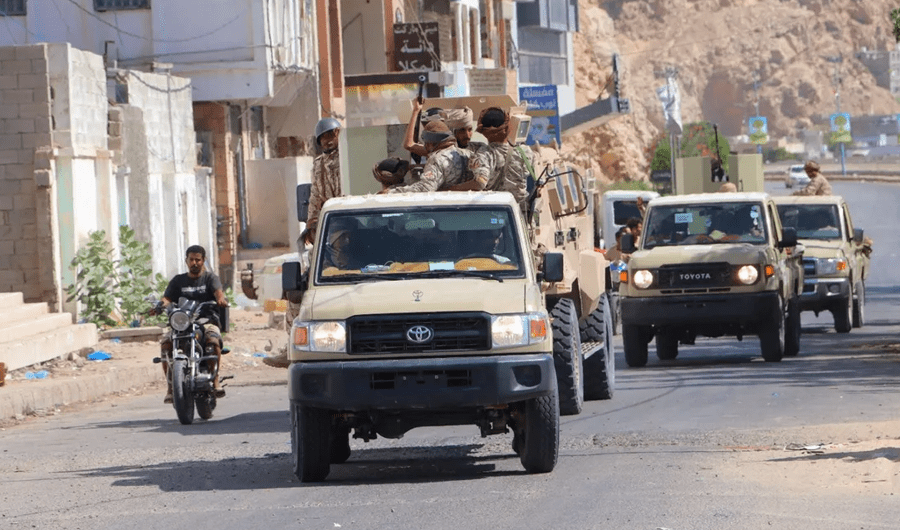الجيش اليمني: أحبطنا هجوماً حوثياً على مواقعنا في &laquo;تعز&raquo;