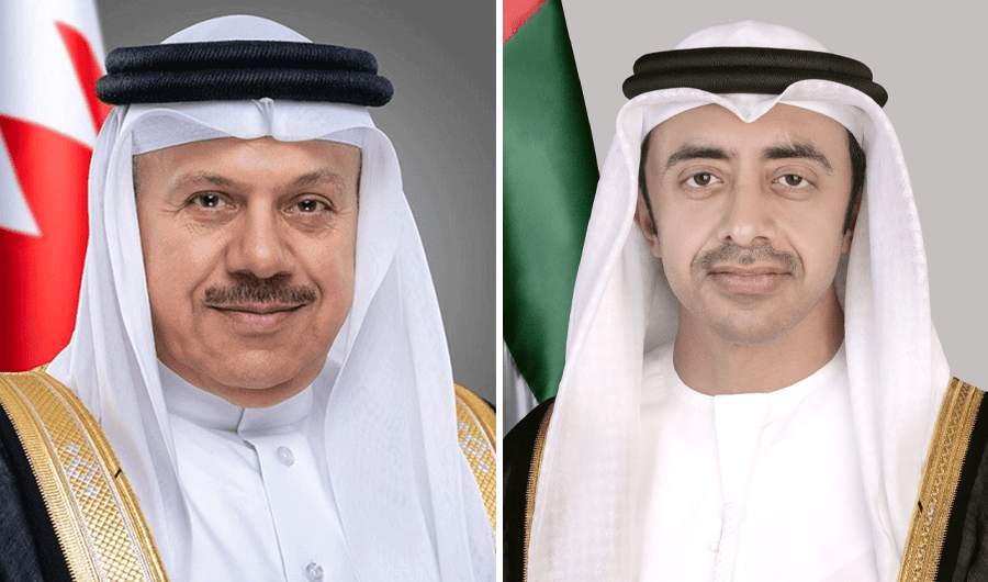 وزير الخارجية الإماراتي ونظيره البحريني يبحثان هاتفياً التطورات الإقليمية