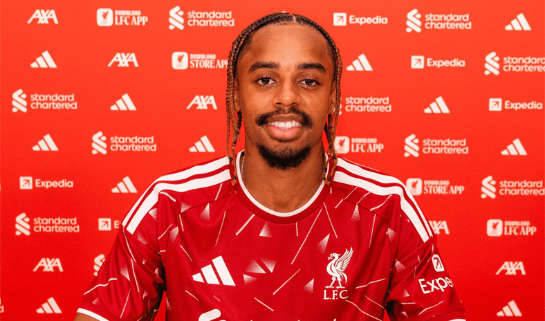 ليفربول يعلن ضم برادلي باركولا من باريس سان جيرمان