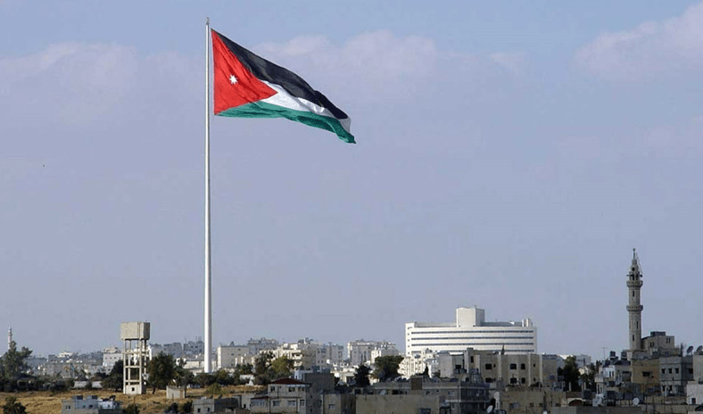الأردن يبلغ العراق بعزمه الرد عسكرياً على ميليشيات موالية لإيران الأردن يبلغ العراق بعزمه الرد عسكرياً على ميليشيات موالية لإيران