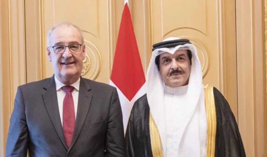 سفير الكويت لدى سويسرا يقدّم أوراق اعتماده لرئيس الاتحاد السويسري