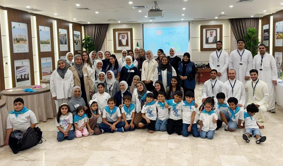 «الهيئة الخيرية»: دعم 500 طالب من أبناء الأسر المتعففة بحقائب مدرسية وكسوة شتوية «الهيئة الخيرية»: دعم 500 طالب من أبناء الأسر المتعففة بحقائب مدرسية وكسوة شتوية