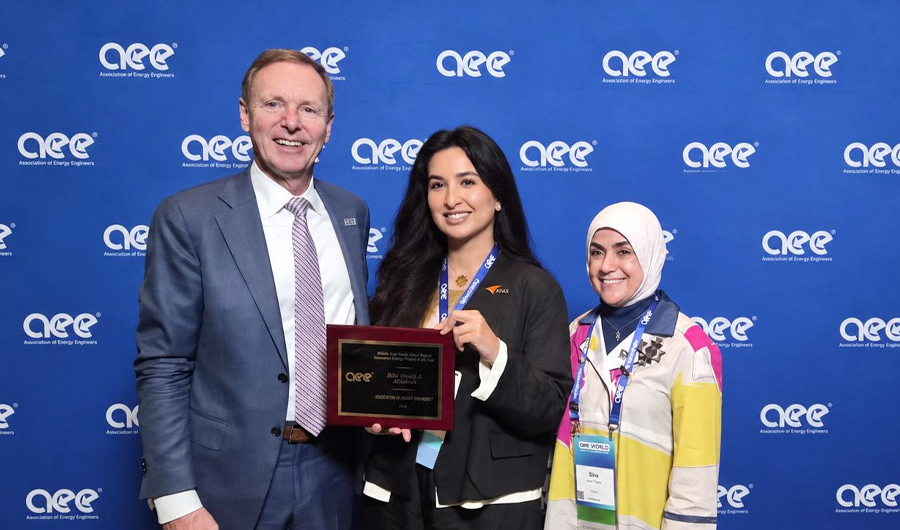 مشروع مركز «صوف» يحوز جائزة مشروع الطاقة المبتكر 2026 مشروع مركز «صوف» يحوز جائزة مشروع الطاقة المبتكر 2026