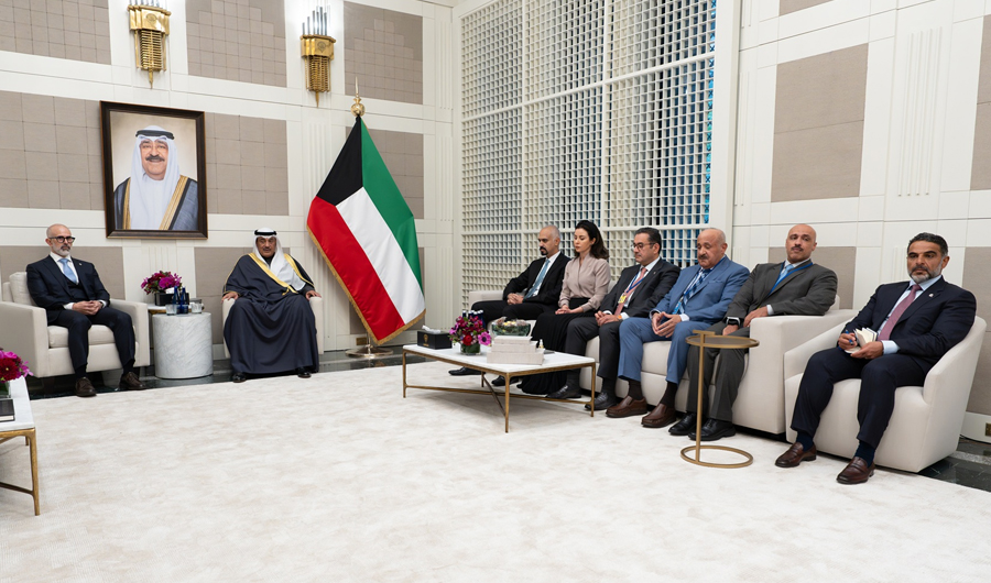 سمو ولي العهد يلتقي رؤساء المكاتب الفنية وأعضاء وفد دولة الكويت الدائم لدى الأمم المتحدة سمو ولي العهد يلتقي رؤساء المكاتب الفنية وأعضاء وفد دولة الكويت الدائم لدى الأمم المتحدة