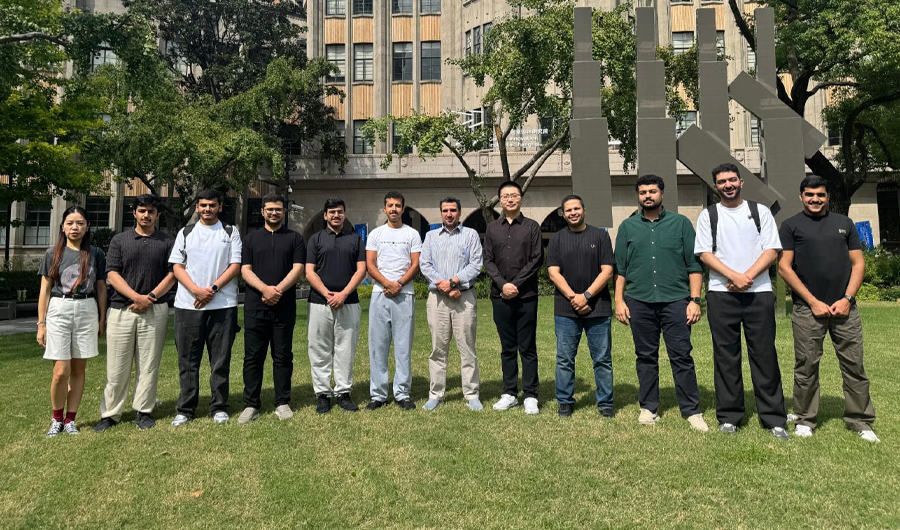 وفد طلبة «التطبيقي» يختتم رحلته التعليمية إلى الصين وفد طلبة «التطبيقي» يختتم رحلته التعليمية إلى الصين