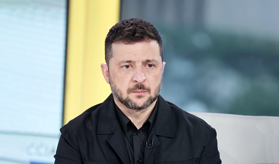 زيلينسكي: كوريا الشمالية تستعد لنشر 10 آلاف جندي آخر في روسيا