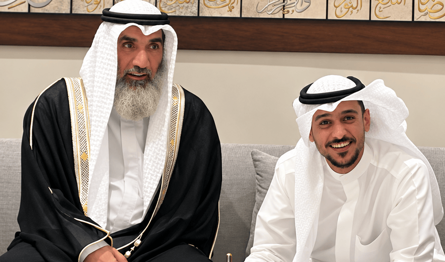 الفنان السعودي عايض يعقد قرانه.. على فتاة كويتية