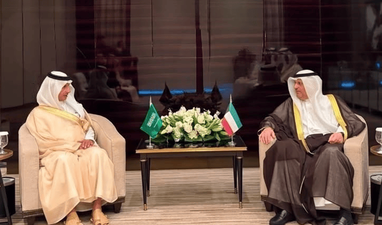 الوزير العمر يبحث مع وزير السياحة السعودي تعزيز آفاق التعاون المشترك
