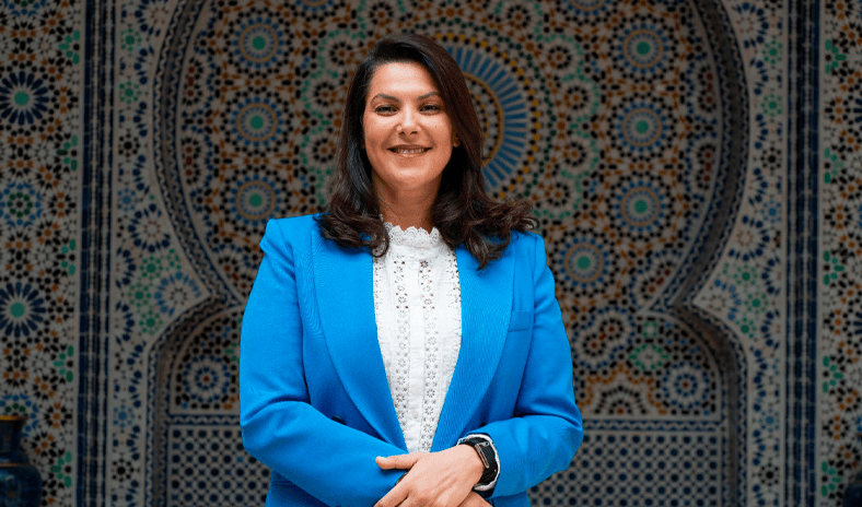 العاهل المغربي يعيّن فاطمة الزهراء المنصوري رئيسةً للحكومة