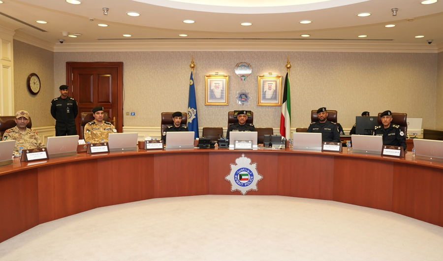 الكويت والسعودية تبحثان تعزيز التعاون العسكري والأمني