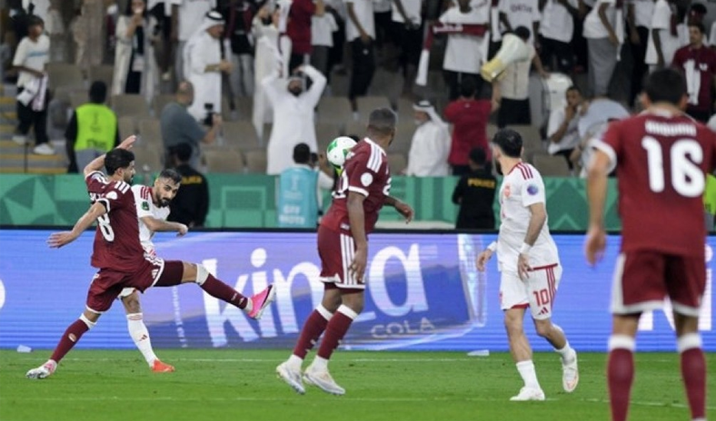 المنتخب القطري يفوز على نظيره البحريني بثنائية نظيفة ببطولة «خليجي 27» المنتخب القطري يفوز على نظيره البحريني بثنائية نظيفة ببطولة «خليجي 27»