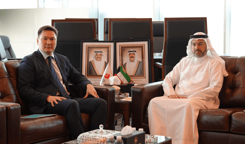 رئيس «(الطيران المدني» يبحث مع سفير كازاخستان تعزيز التعاون في مجال الطيران المدني رئيس «(الطيران المدني» يبحث مع سفير كازاخستان تعزيز التعاون في مجال الطيران المدني