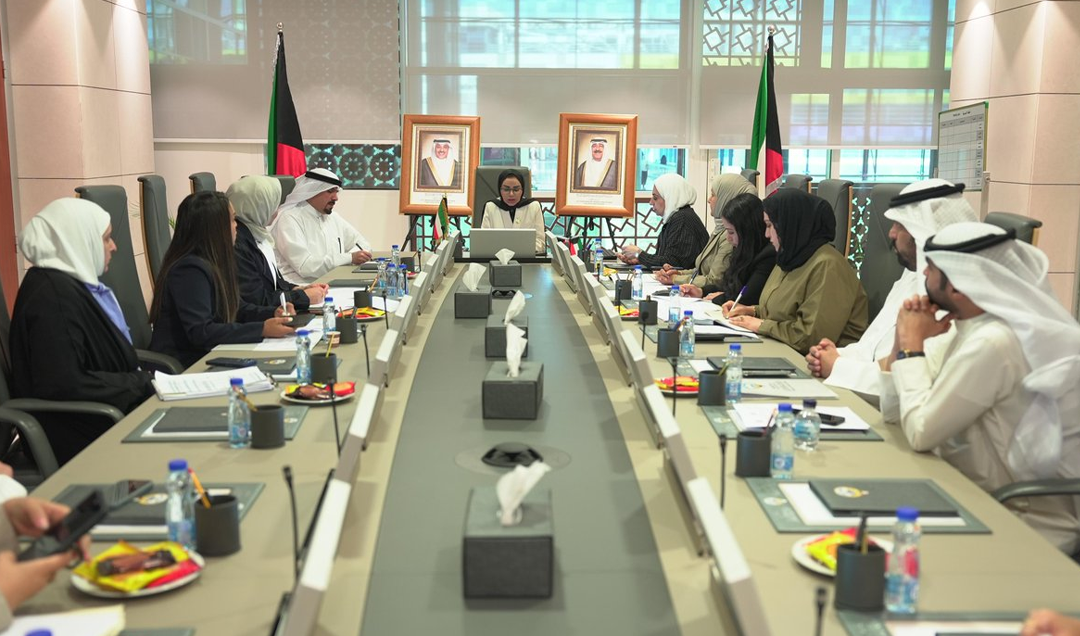 وزيرة الشؤون تبحث استعدادات استضافة مؤتمر العمل الاجتماعي الخليجي الأول بنوفمبر المقبل وزيرة الشؤون تبحث استعدادات استضافة مؤتمر العمل الاجتماعي الخليجي الأول بنوفمبر المقبل