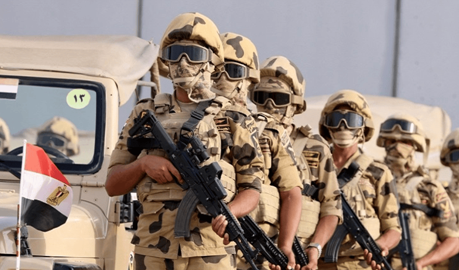 الجيش المصري يعلن مواصلة حملته ضد التنقيب غير المشروع عن الذهب