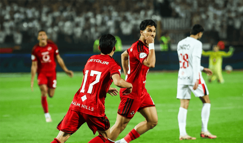 الأهلي يحسم القمة 133 أمام الزمالك ويتصدر الدوري المصري