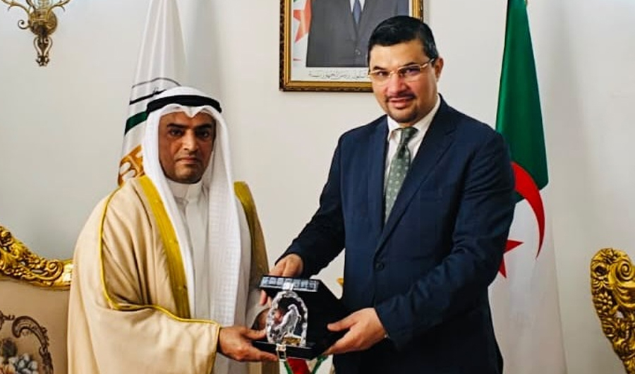 السفير الكويتي يبحث مع وزير المالية الجزائري سبل تعزيز التعاون الاقتصادي والتجاري