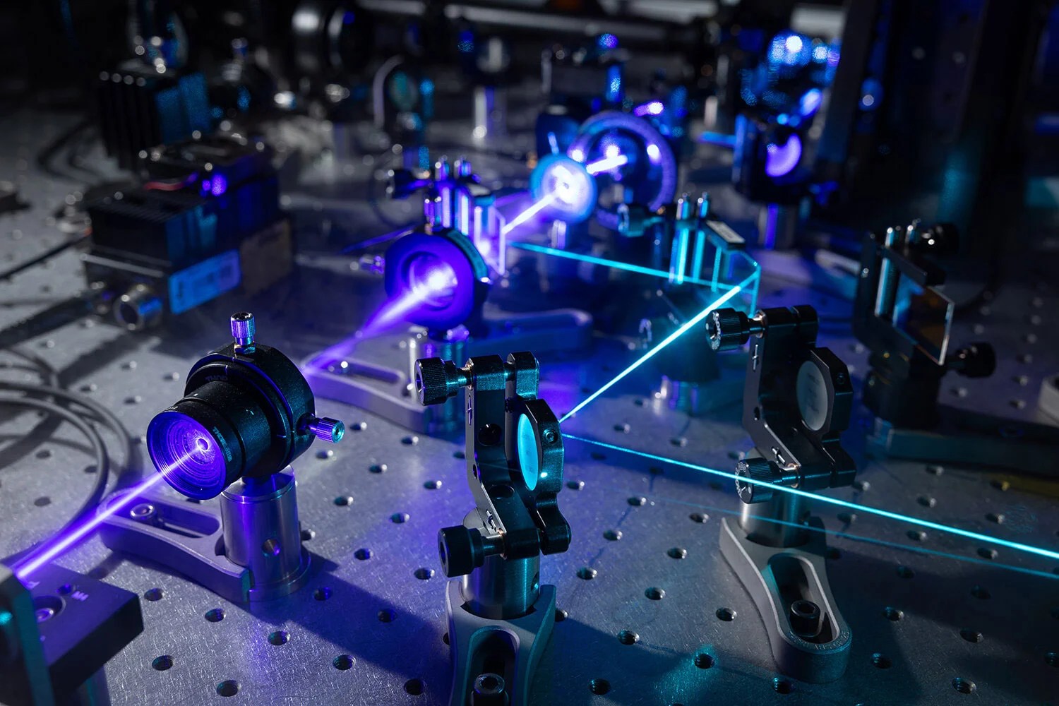 Stanford’s Revolutionary New Microscope Reveals Living Cells in Stunning Detail