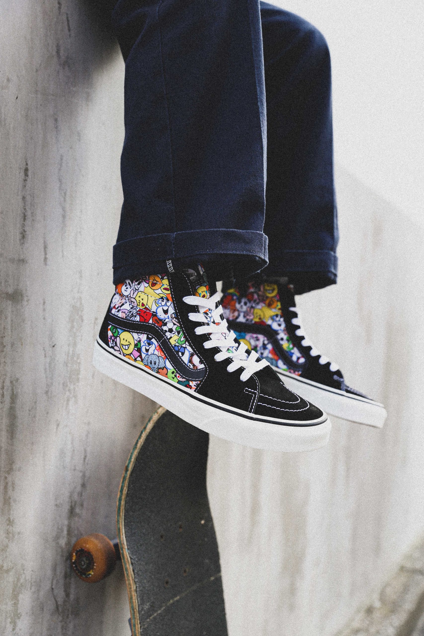 vans con emojis