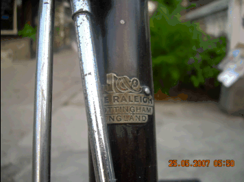 Kamu kalangan pecinta sepeda klasik? Raleigh Pak Dhe Www Sepeda Wordpress Com