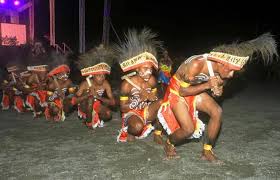 6 Tari Adat Tradisional Asal Papua - Sering Jalan