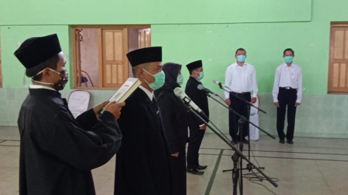 PENGAMBILAN SUMPAH JABATAN DAN PELANTIKAN PERANGKAT DESA MARGODADI -