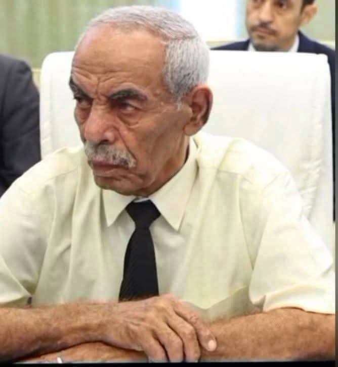 رئيس المجلس العام للمقاومة الجنوبية بشبوة يشارك في تشييع مدير عام المالية السابق سعيد ظيفير