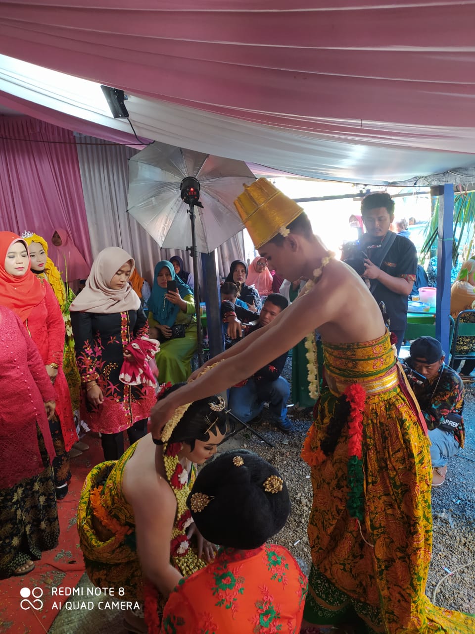 Mencari Makna 12 Prosesi Pernikahan Adat Jawa - Siap Nikah