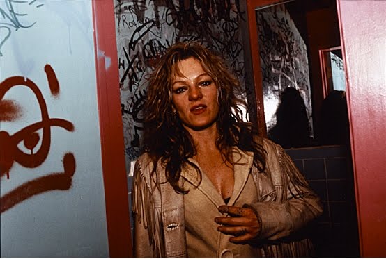 Pace/macgill gallery, new york, 1991. Nan Goldin habla sobre Cookie Mueller. | SiÃ©ntate y observa...