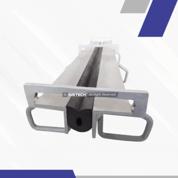 Compression Seal With Angle Steel