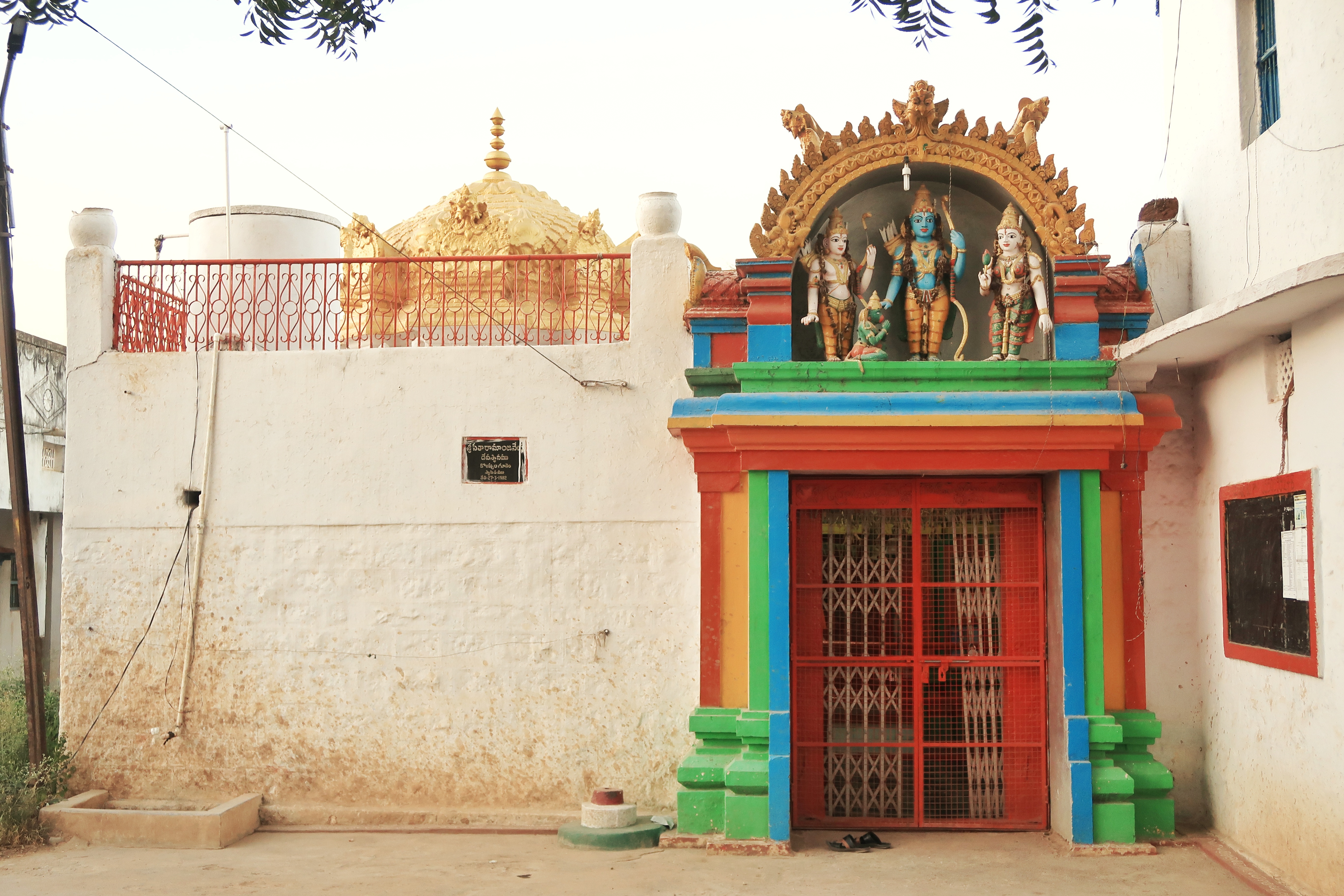 Pochampally, Where Dreams are Woven into Ikkat Life and Its Experiments