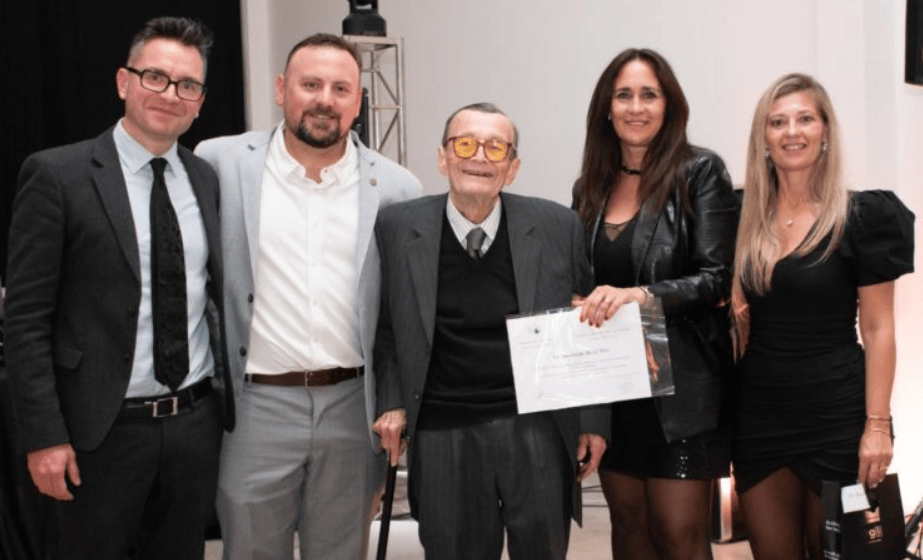 Medio siglo de abogacía: distinguieron a Deolindo René Piló, artífice clave de la llegada de los Tribunales a San Lorenzo Medio siglo de abogacía: distinguieron a Deolindo René Piló, artífice clave de la llegada de los Tribunales a San Lorenzo
