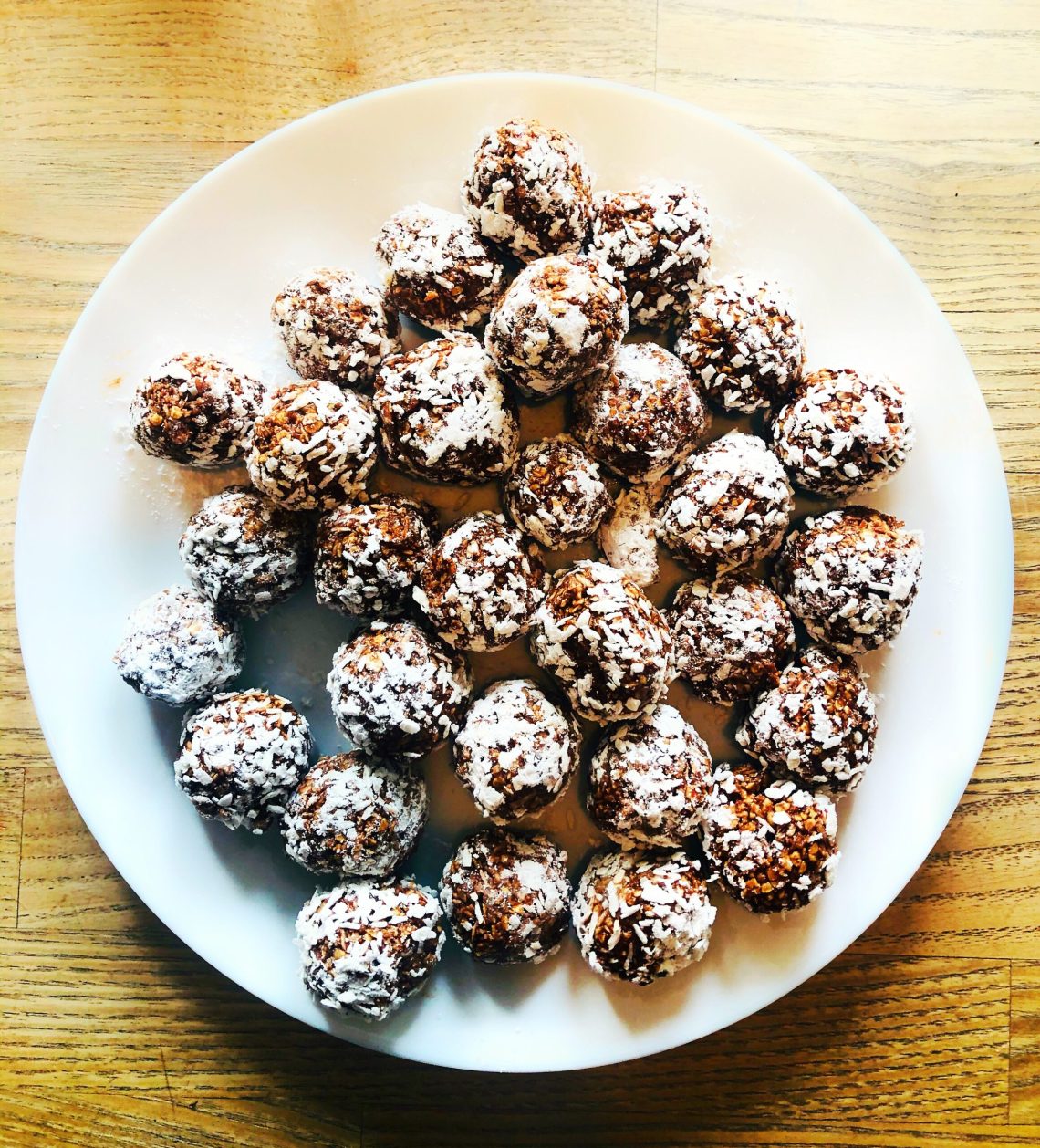 Havregrynskugler. Perfekte til bagning med eller for børn