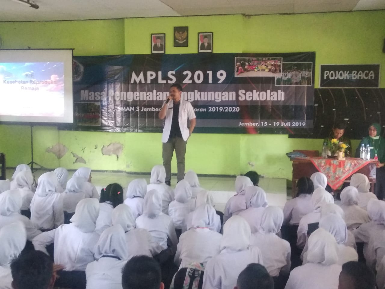 Sosialisasi Tentang Kesehatan Remaja