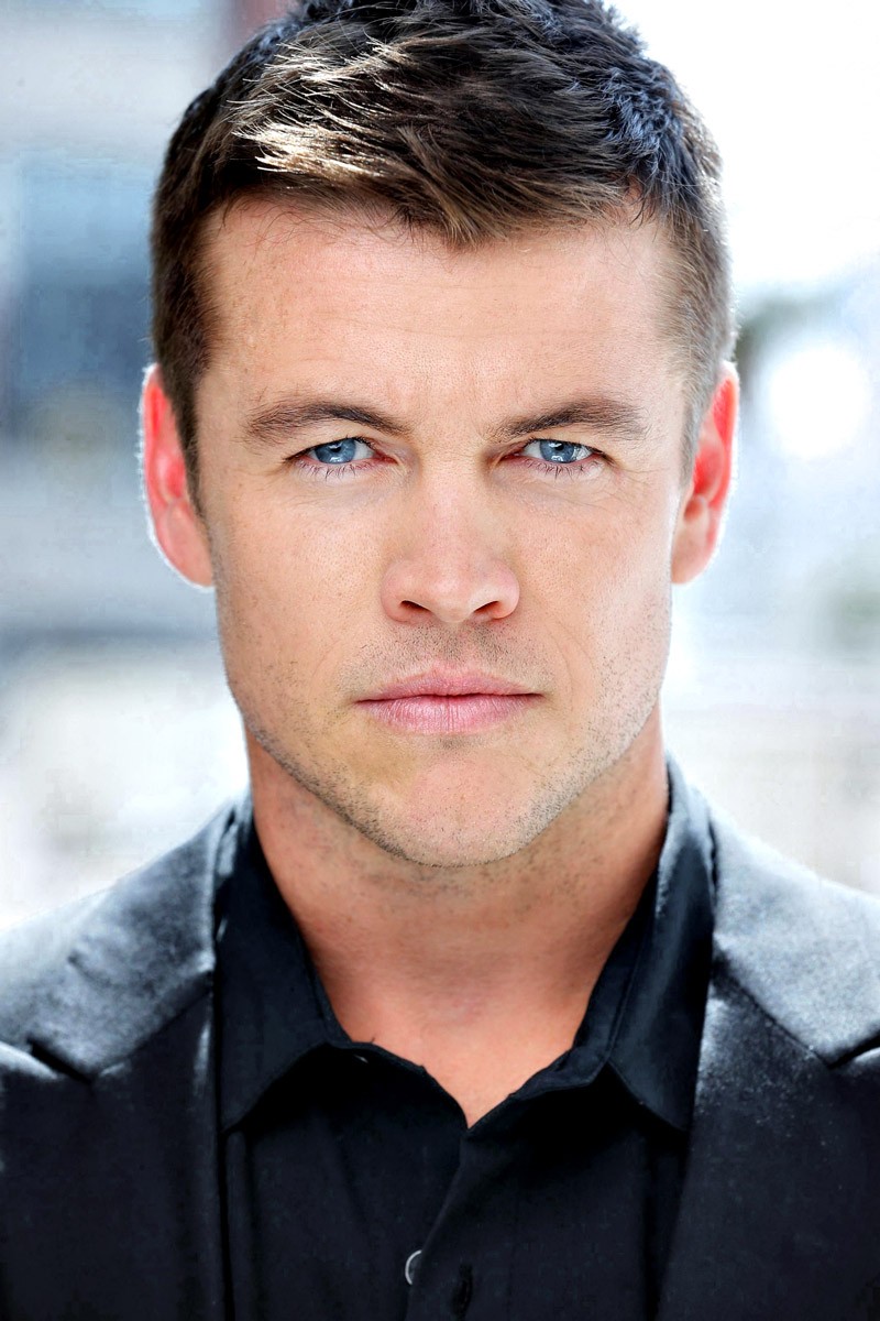 His father name is thomas barnes and mother name is tricia. Luke Hemsworth Interview: On His Role in âKill Me Three